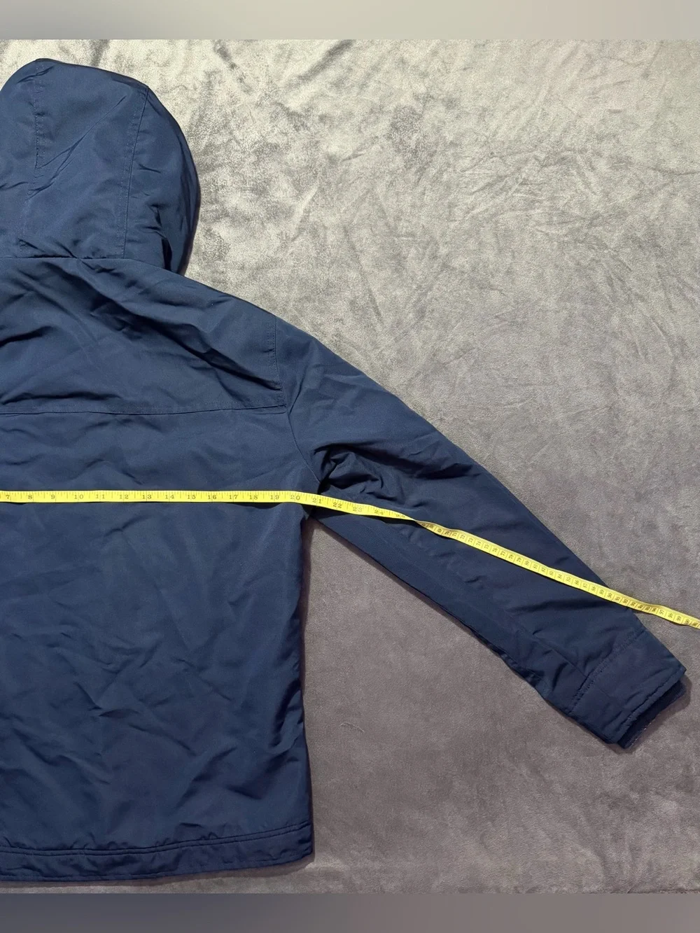 Hollister small